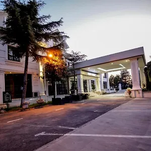 Hotel Univers Resort, Elbasan