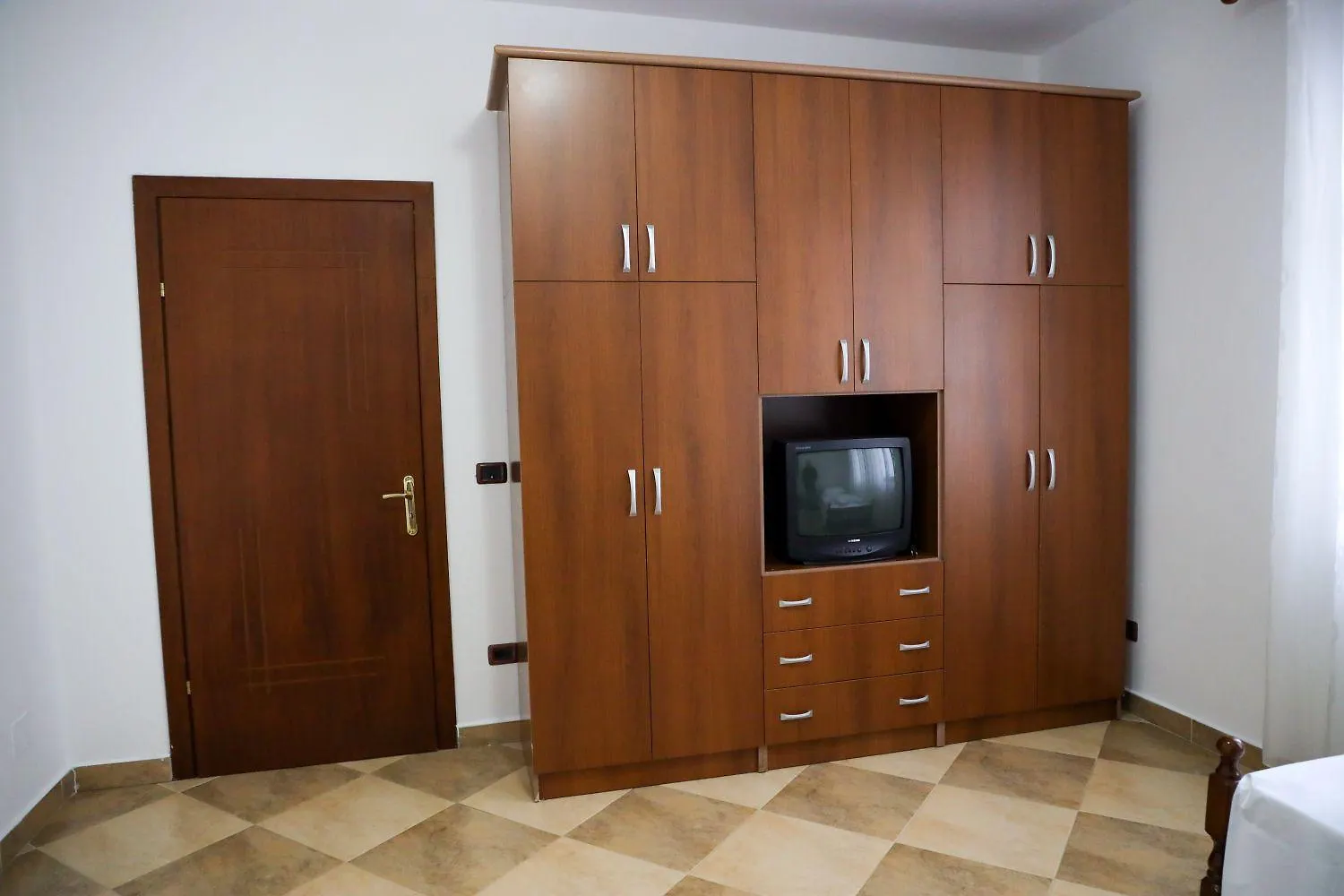Vila Taga Guesthouse Krujë